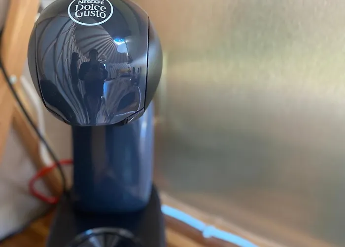 Yourte ,volcans,randonnees,lacs,quietude Grandeyrolles