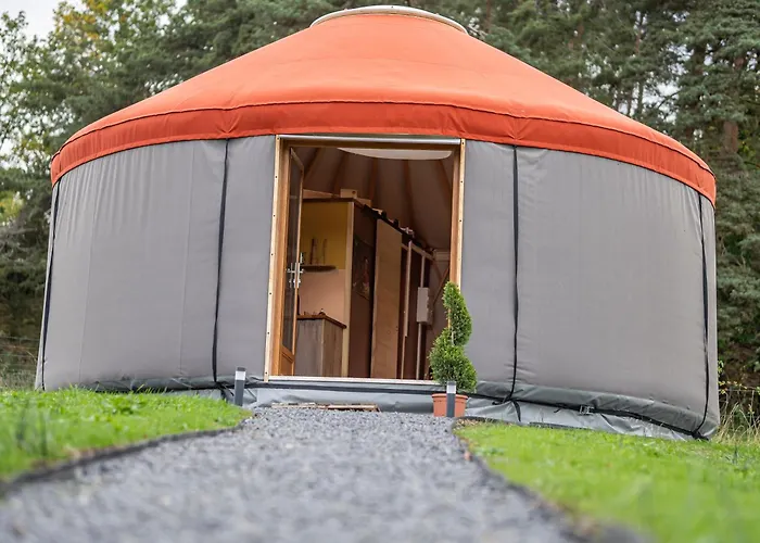 Роскошный шатер Yourte ,volcans,randonnees,lacs,quietude *